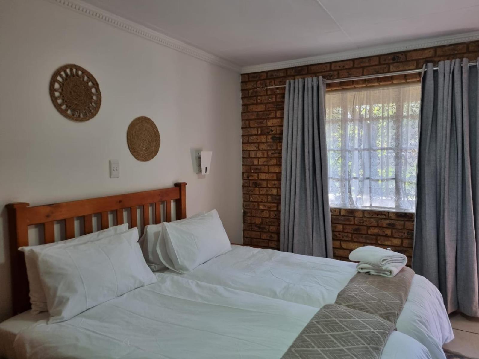 Emerald Guesthouse Kempton Park Exterior foto